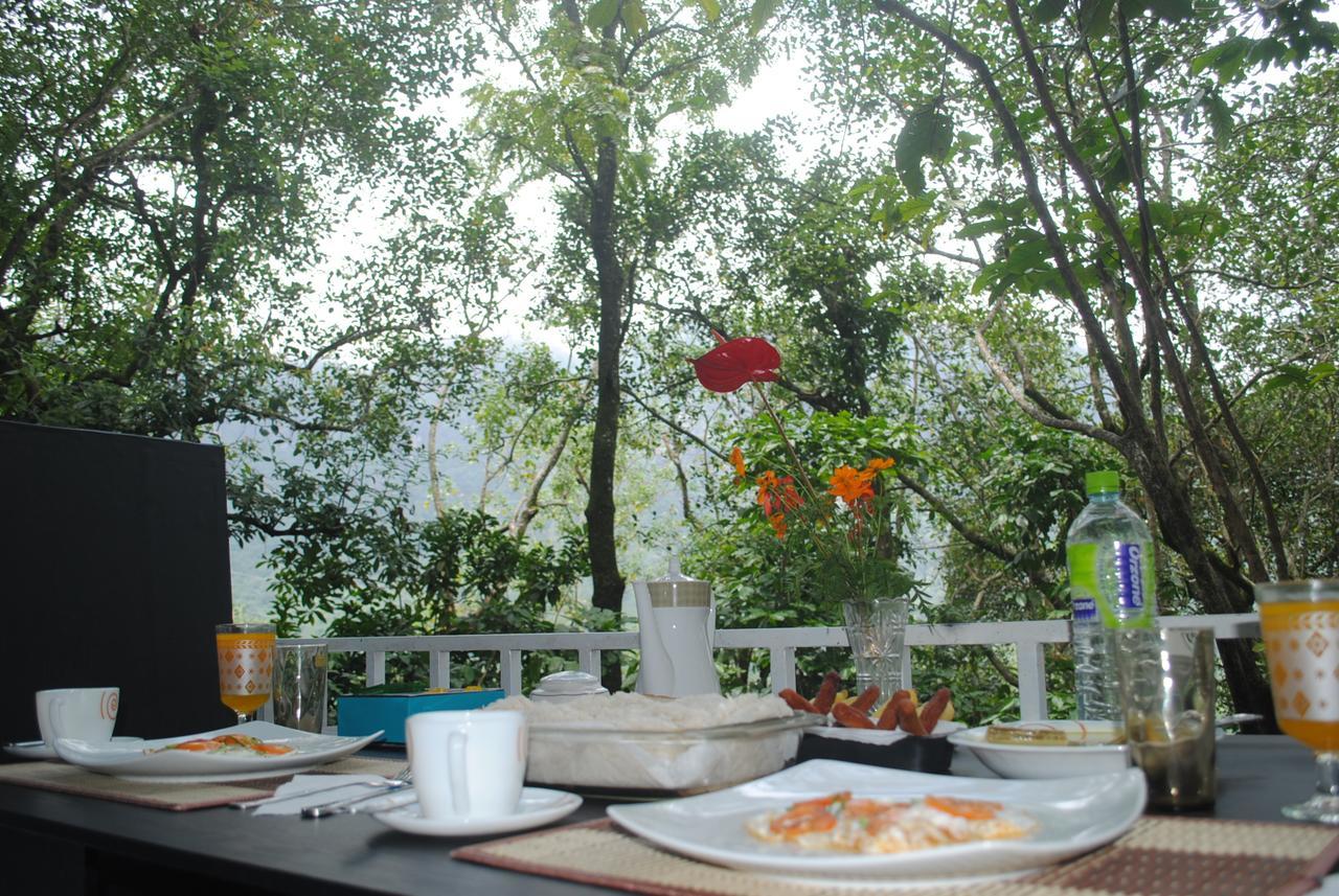 Glass Rooms Accommodations Adam'S Peak Nallathanniya Exterior photo